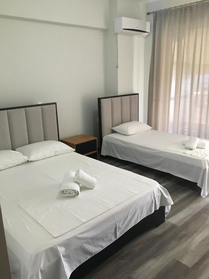 Irini Boutique Rooms!!! ฮีมาเรอ ภายนอก รูปภาพ